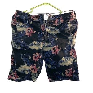 Abercrombie Floral Short